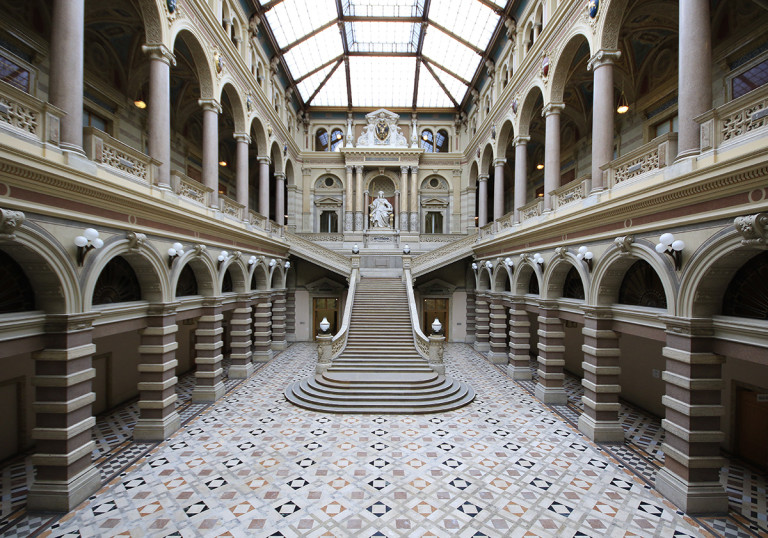 Magnificent Palace of Justice - Vienna Insider