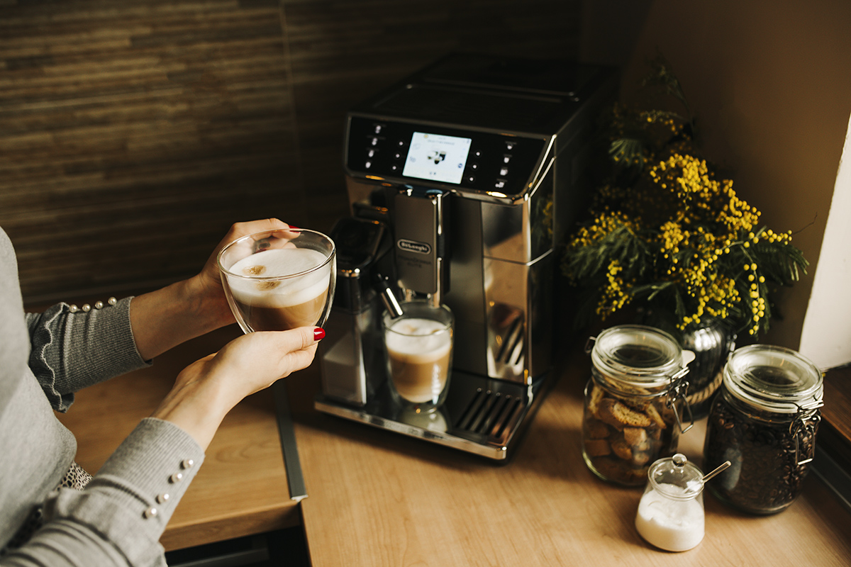 De'Longhi PrimaDonna Elite - Bean To Cup Espresso Coffee Machine